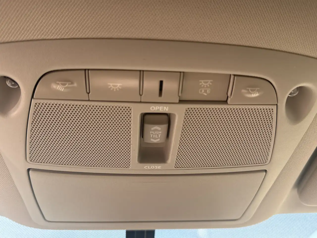 Nissan Murano снимка Nissan Murano