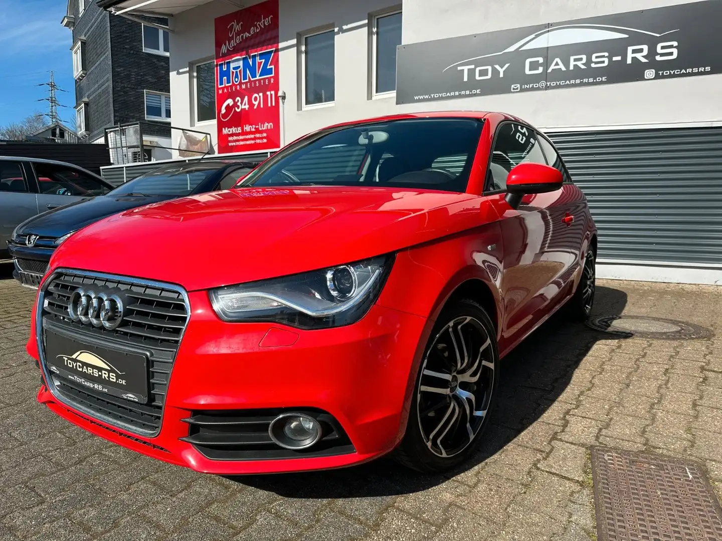 Audi A1 1.6 TDI  attraction *1 HAND*XENON* 17 Zoll Red - 1