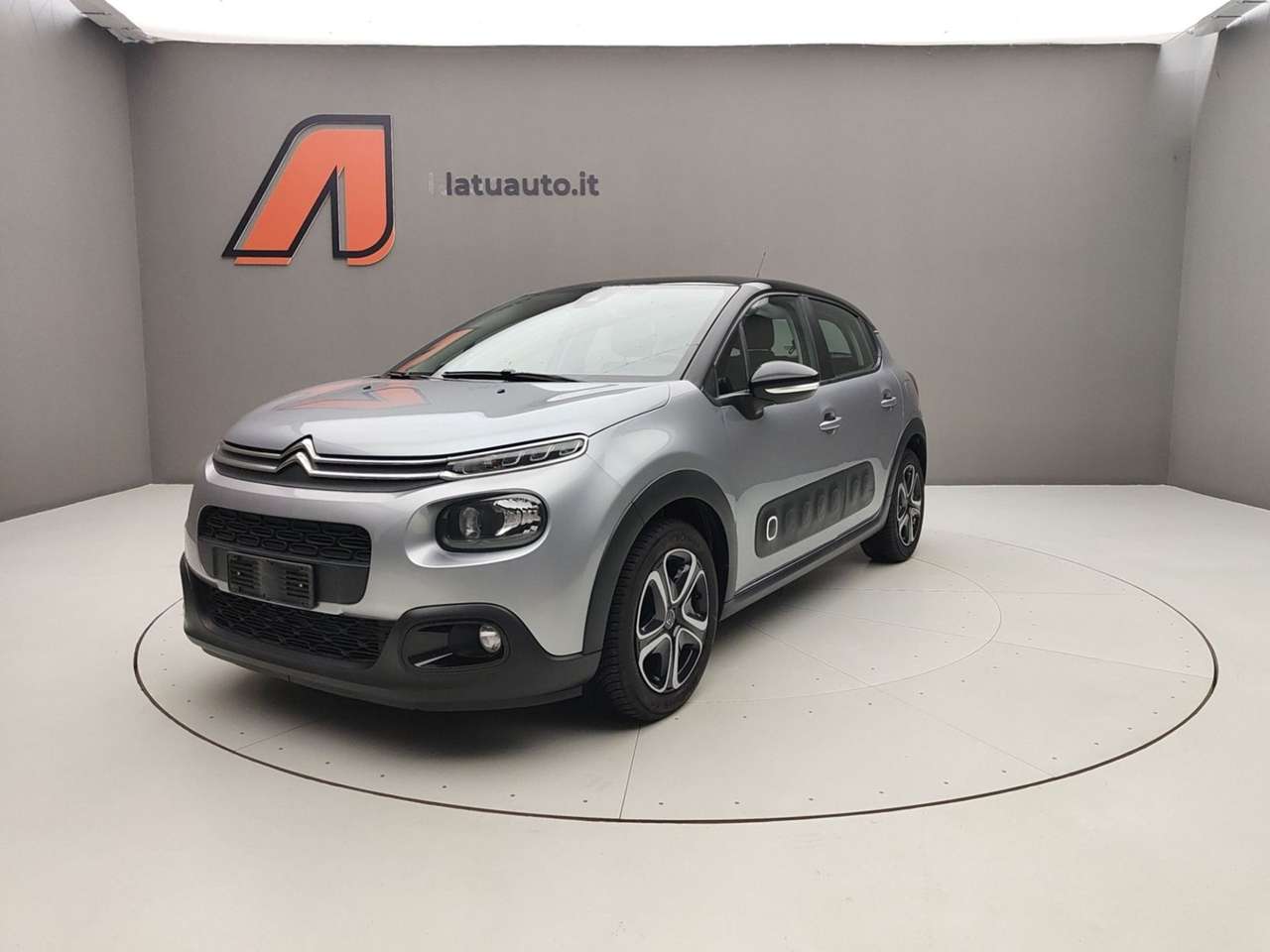 Citroen C3 1.5 BLUEHDI 100CV SHINE