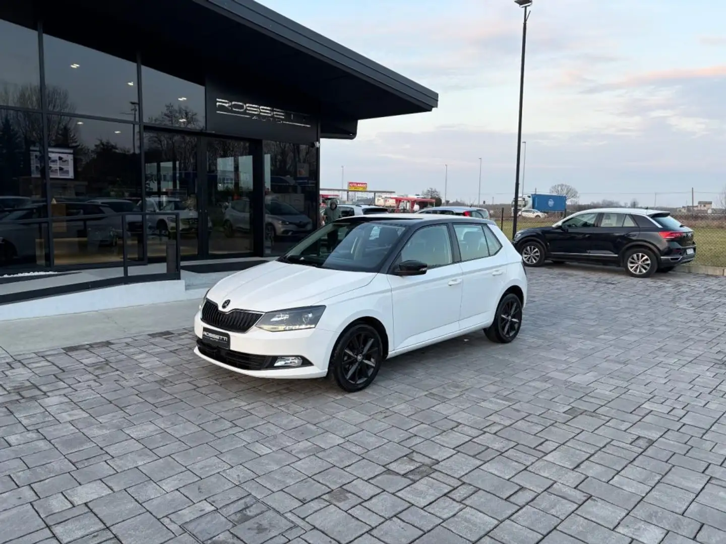 Skoda Fabia 1.0 TSI Twin Color ANCHE PER NEOPATENTATI Bianco - 2