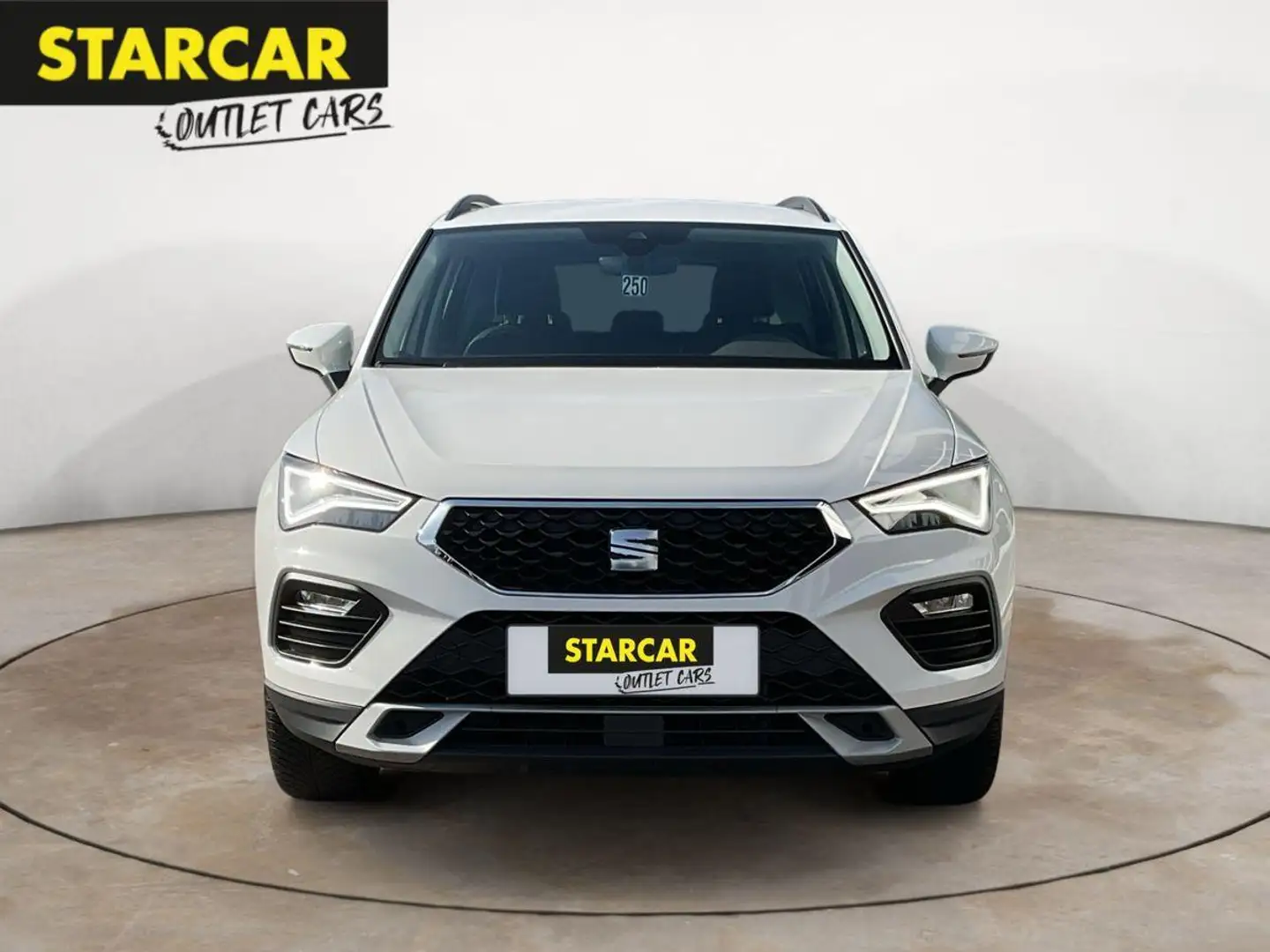 SEAT Ateca STYLE 1.0TSI+NAVI+ACC+WINTER-PAKET+RFK+eHK+ Bílá - 2