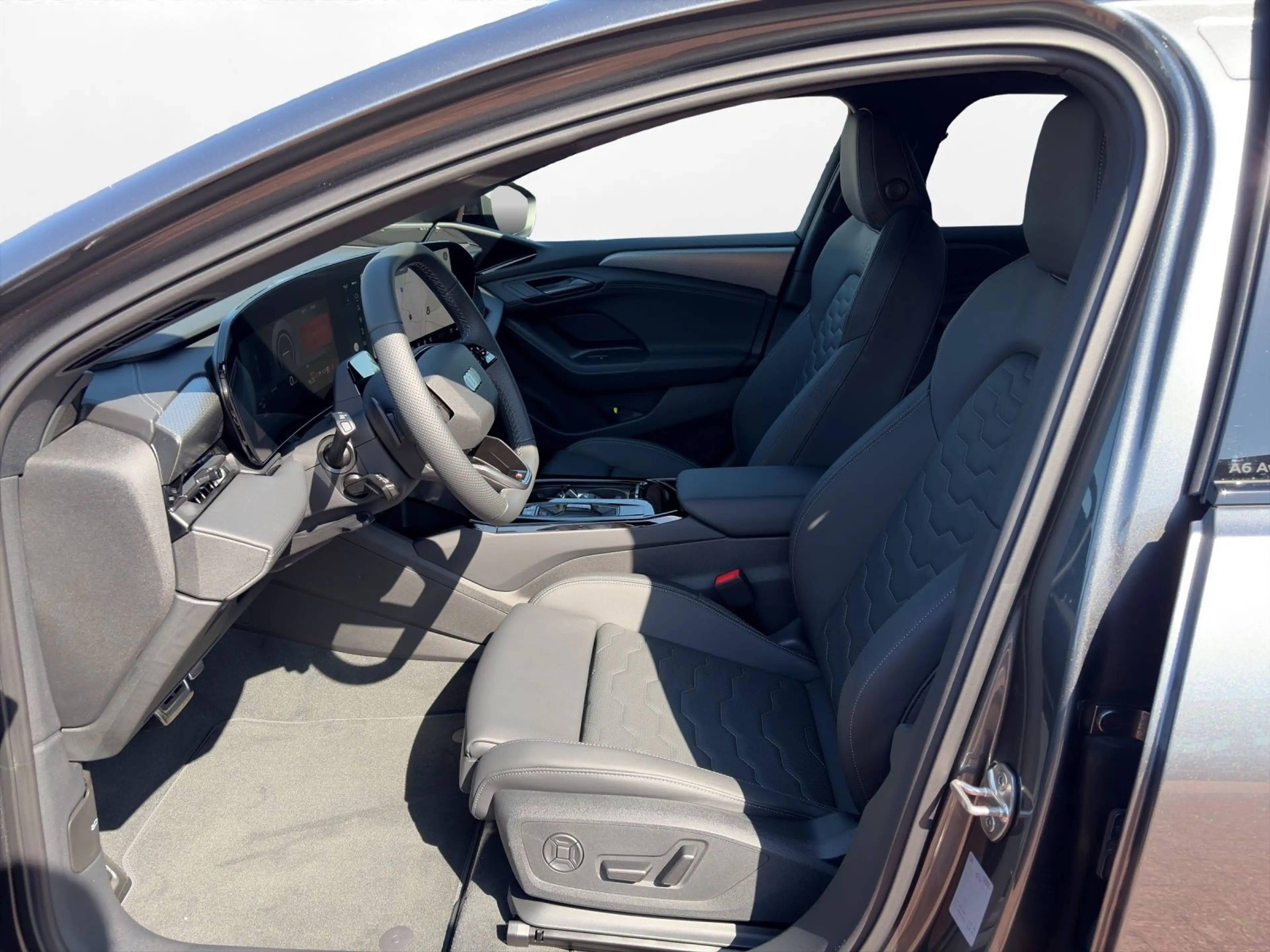 Audi A6 e-tron QUATTRO+S-LINE+AHK+LUFT+AR-HUD — photo 2