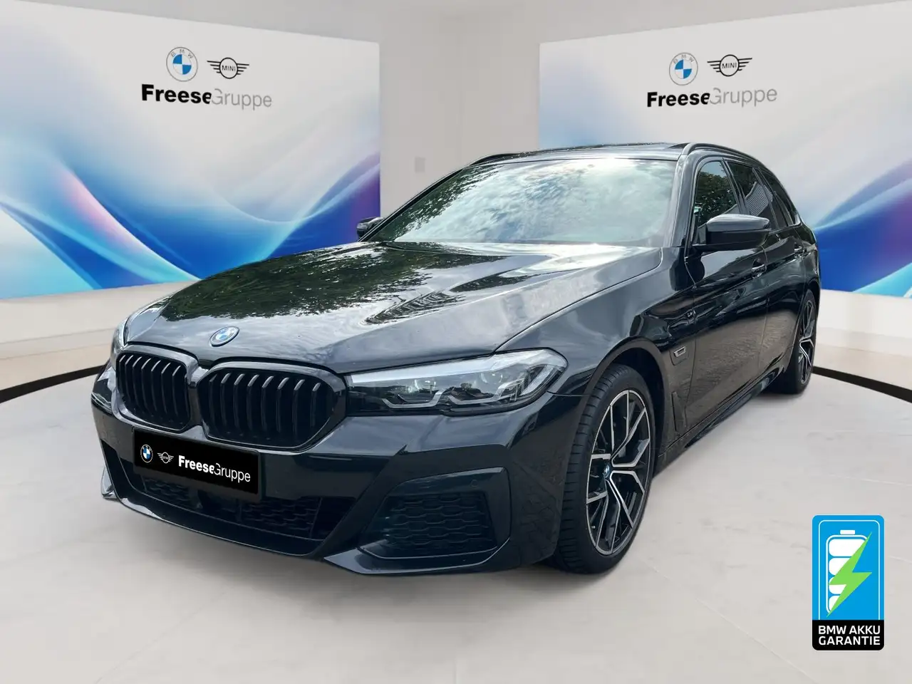 BMW 530 e xDrive Touring PANO RFK HIFI XDRIVE LED SHZ
