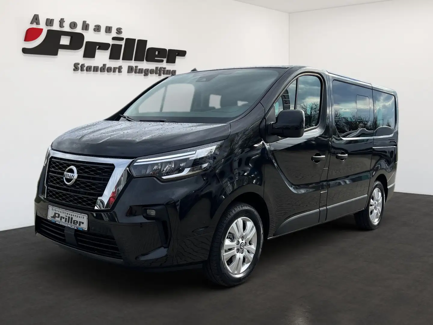 Nissan Primastar Kombi L1H1 2,8t Tekna/NAVI/LED/8-Sitze Negro - 1