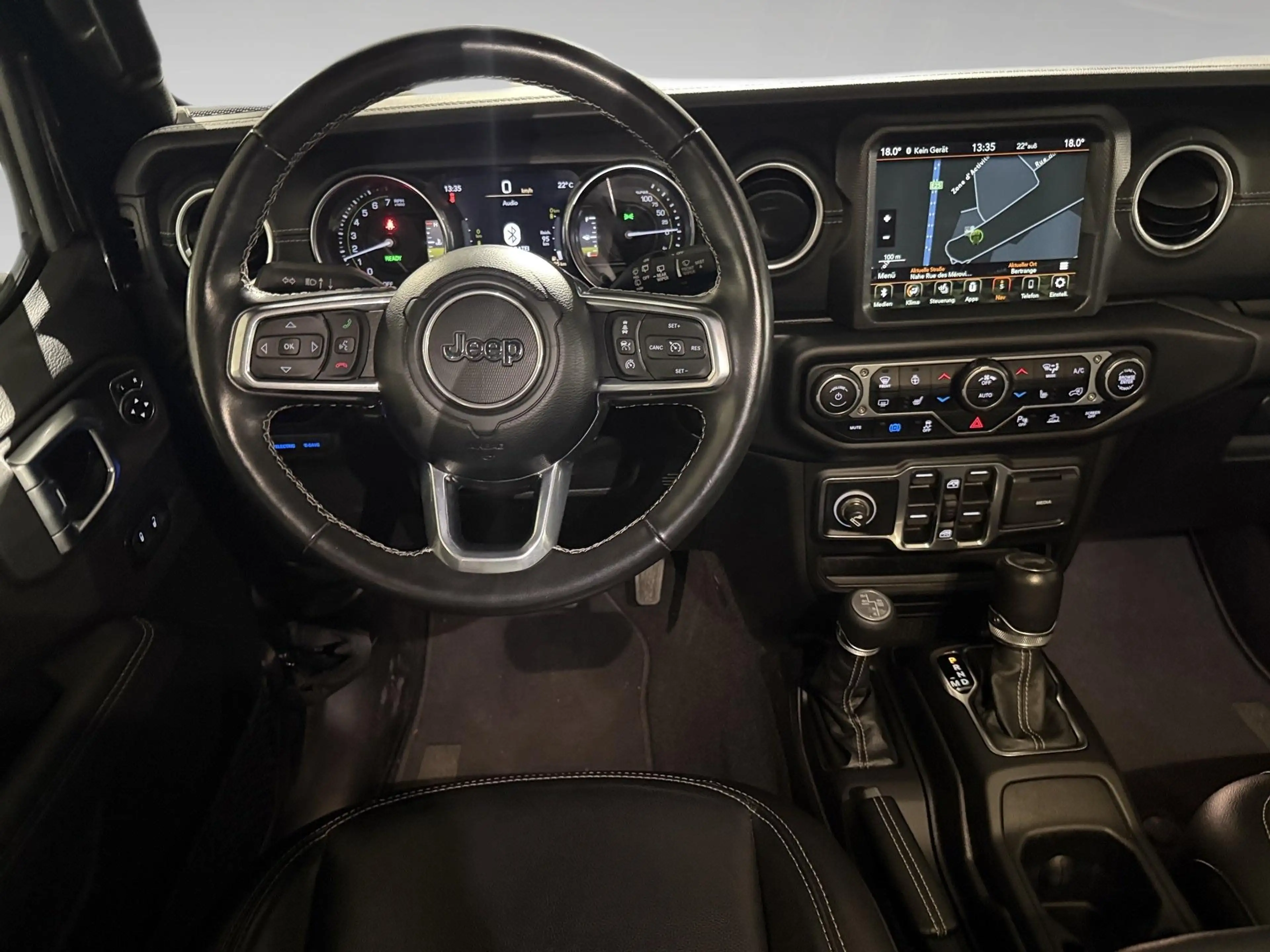 Jeep Wrangler 2.0 T-GDi Unlimited Sahara Automatik — photo 7