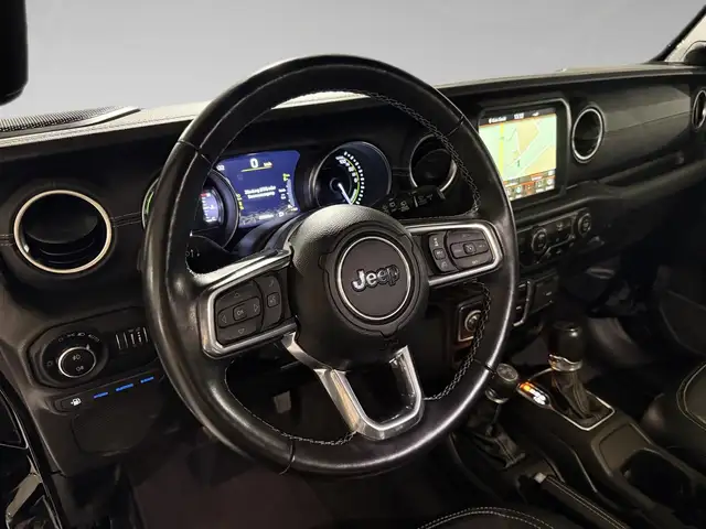 Jeep Wrangler view 9