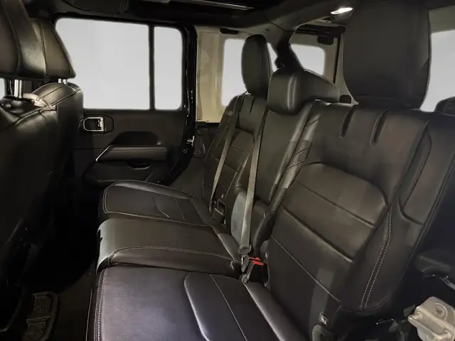 Jeep Wrangler view 11