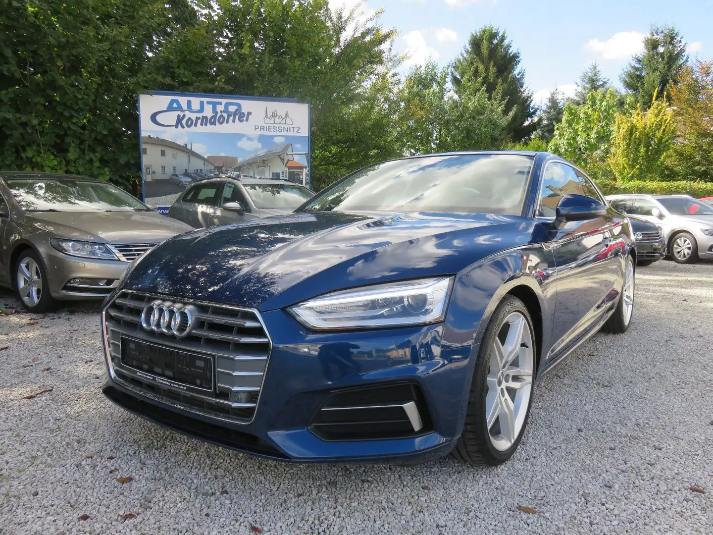 Audi A5 Coupe 2.0 TFSI sport Blau - 1