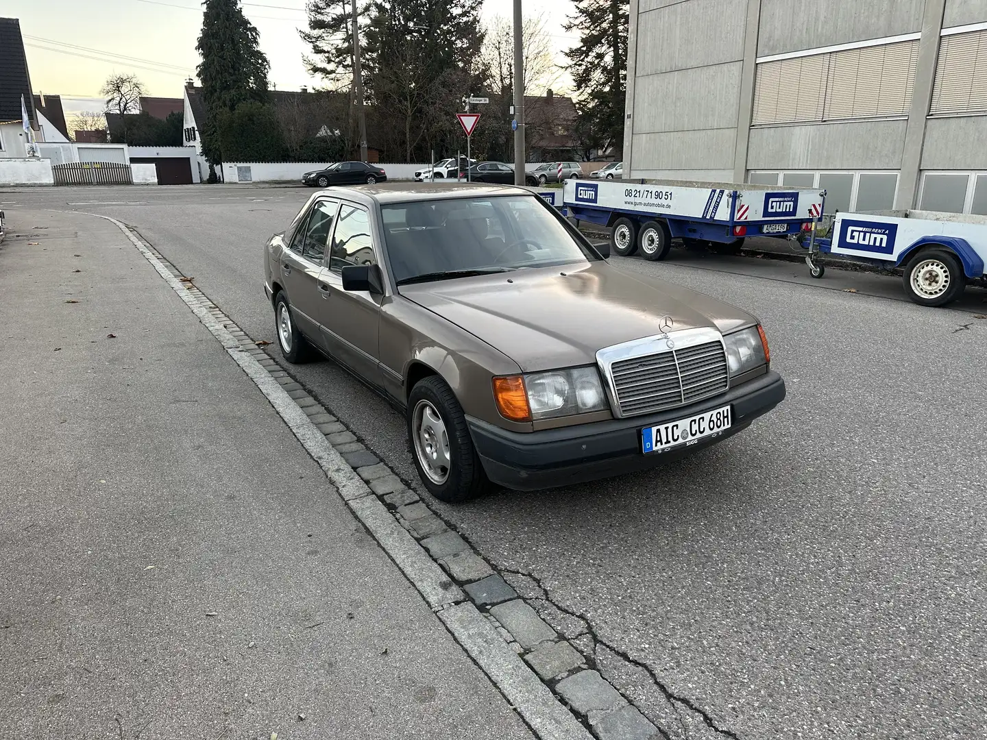 Mercedes-Benz 250 - 2