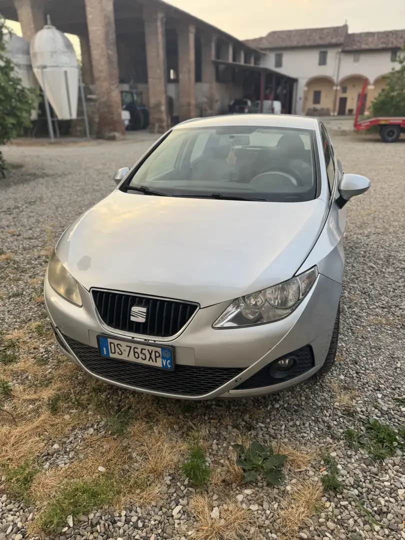 SEAT Ibiza 5p 1.4 tdi Stylance c/radio 80cv dpf - 2
