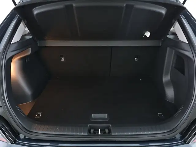 Hyundai Kona view 6