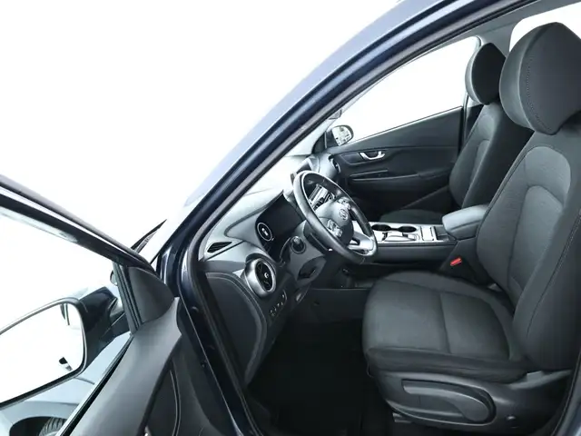 Hyundai Kona view 8