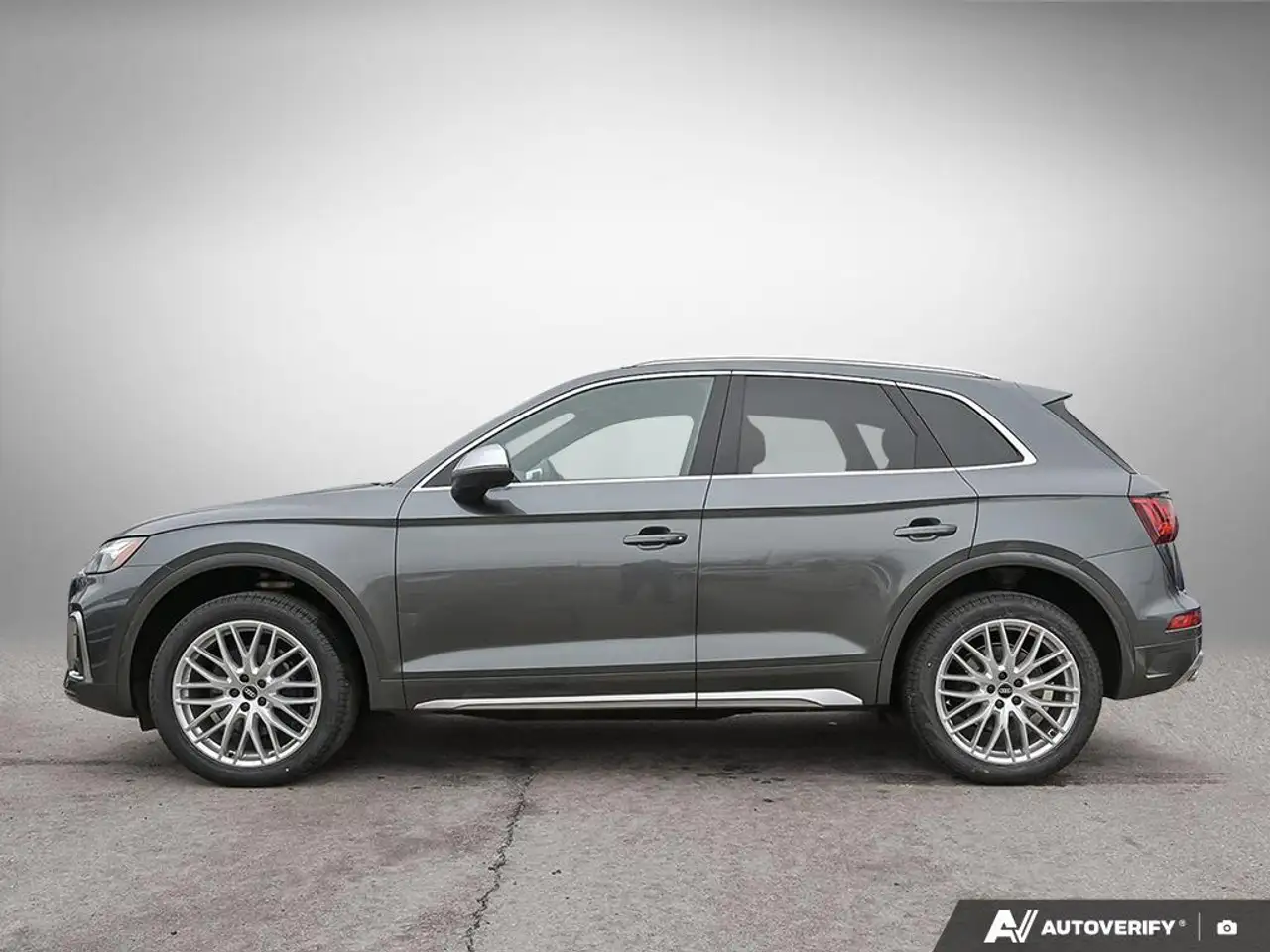 Audi SQ5 снимка Audi SQ5