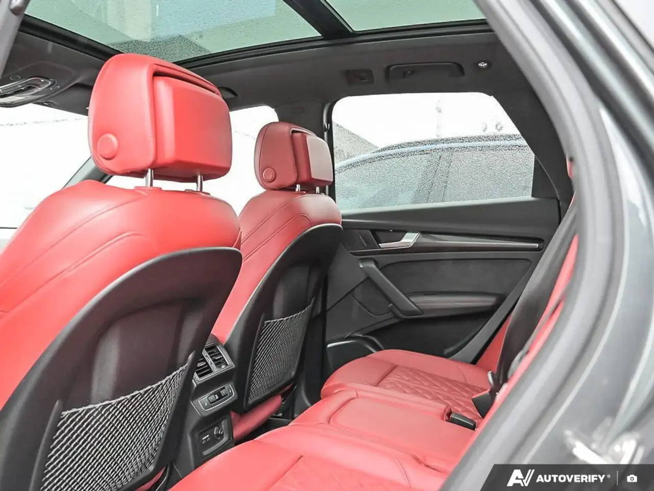 Audi SQ5 снимка Audi SQ5
