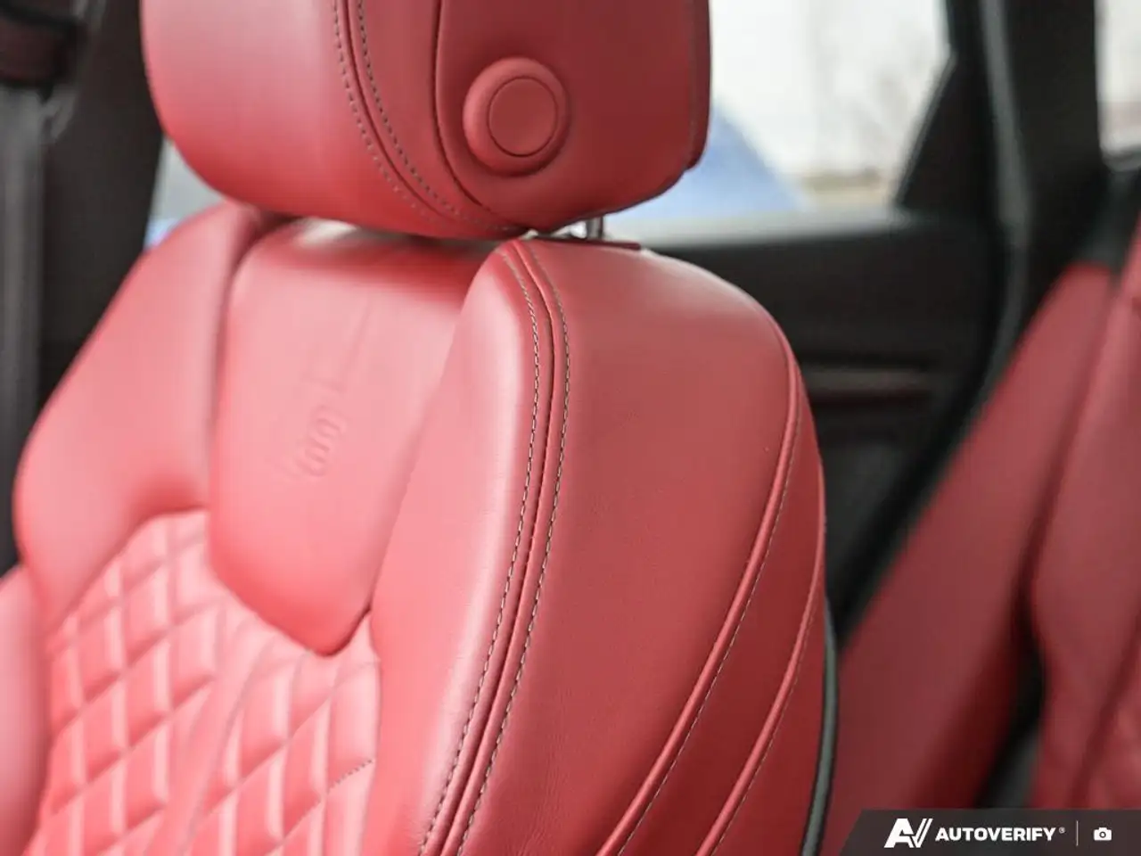 Audi SQ5 снимка Audi SQ5