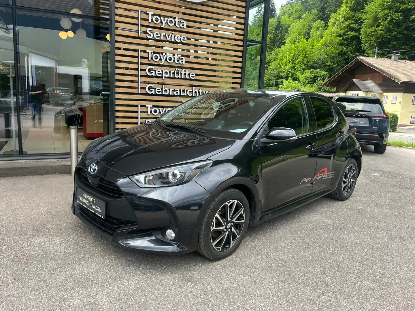 Toyota Yaris 1,5l Hybrid Active Drive - 2