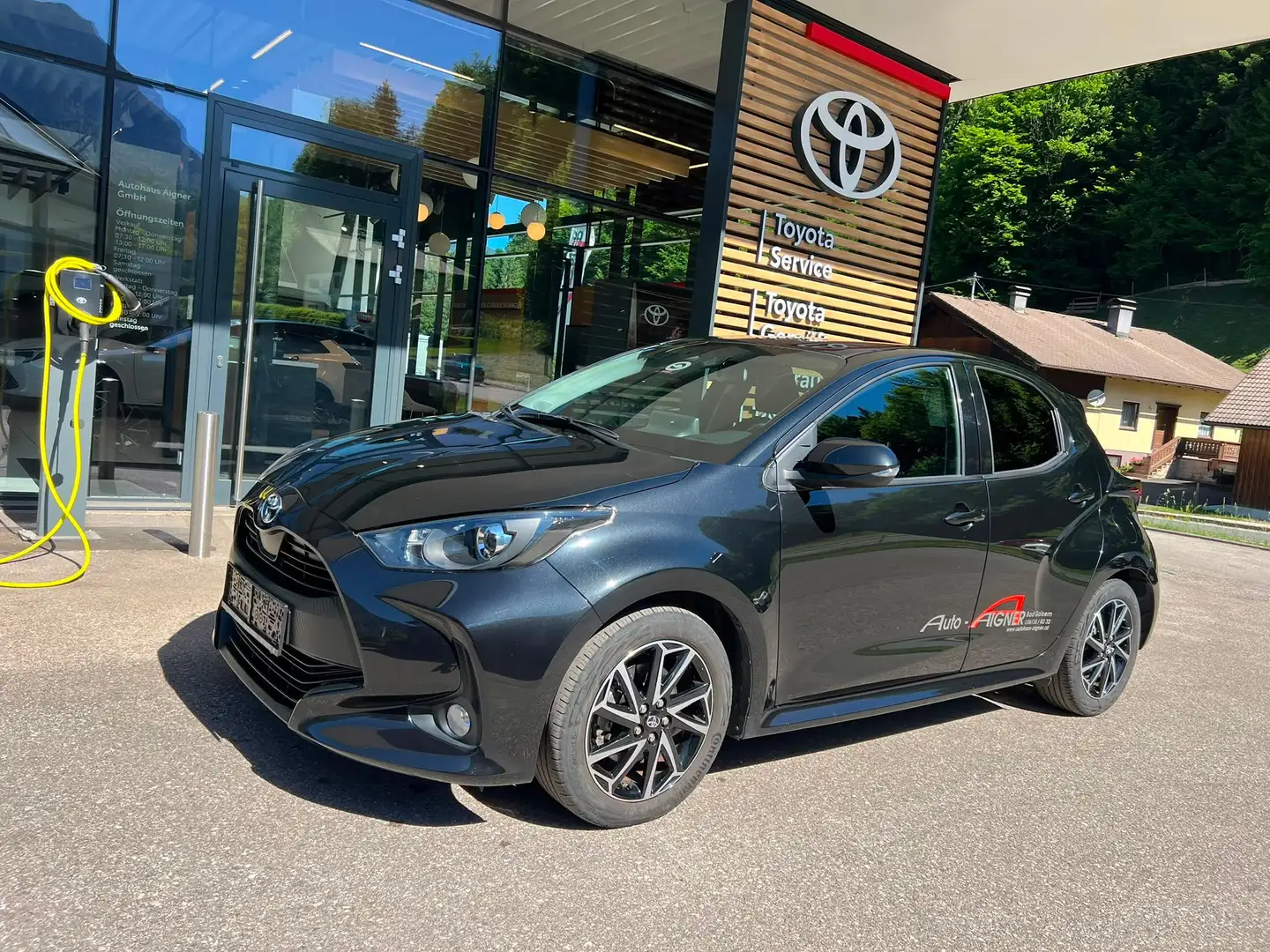 Toyota Yaris 1,5l Hybrid Active Drive - 1