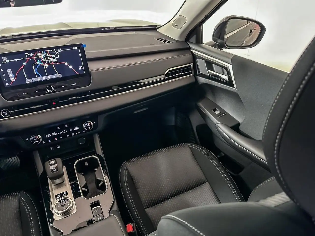 Mitsubishi Outlander снимка Mitsubishi Outlander
