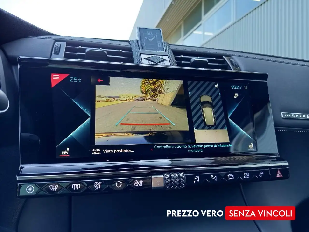 DS Automobiles DS 7 Crossback 2022 — фото 10