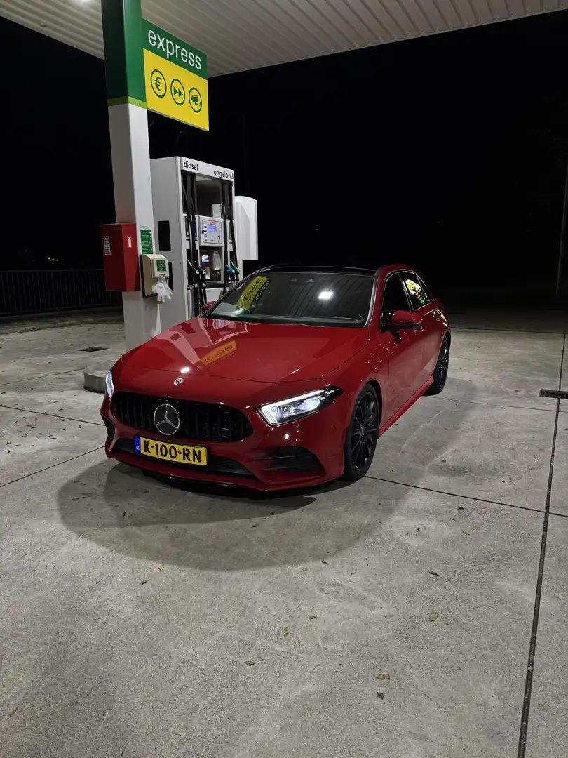 Mercedes-Benz A 200 AMG Line Rosso - 2