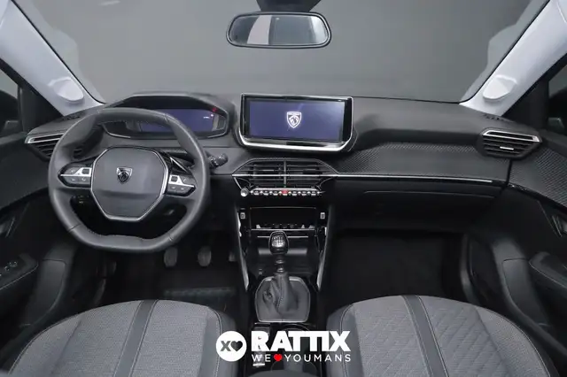 Peugeot 208 view 8