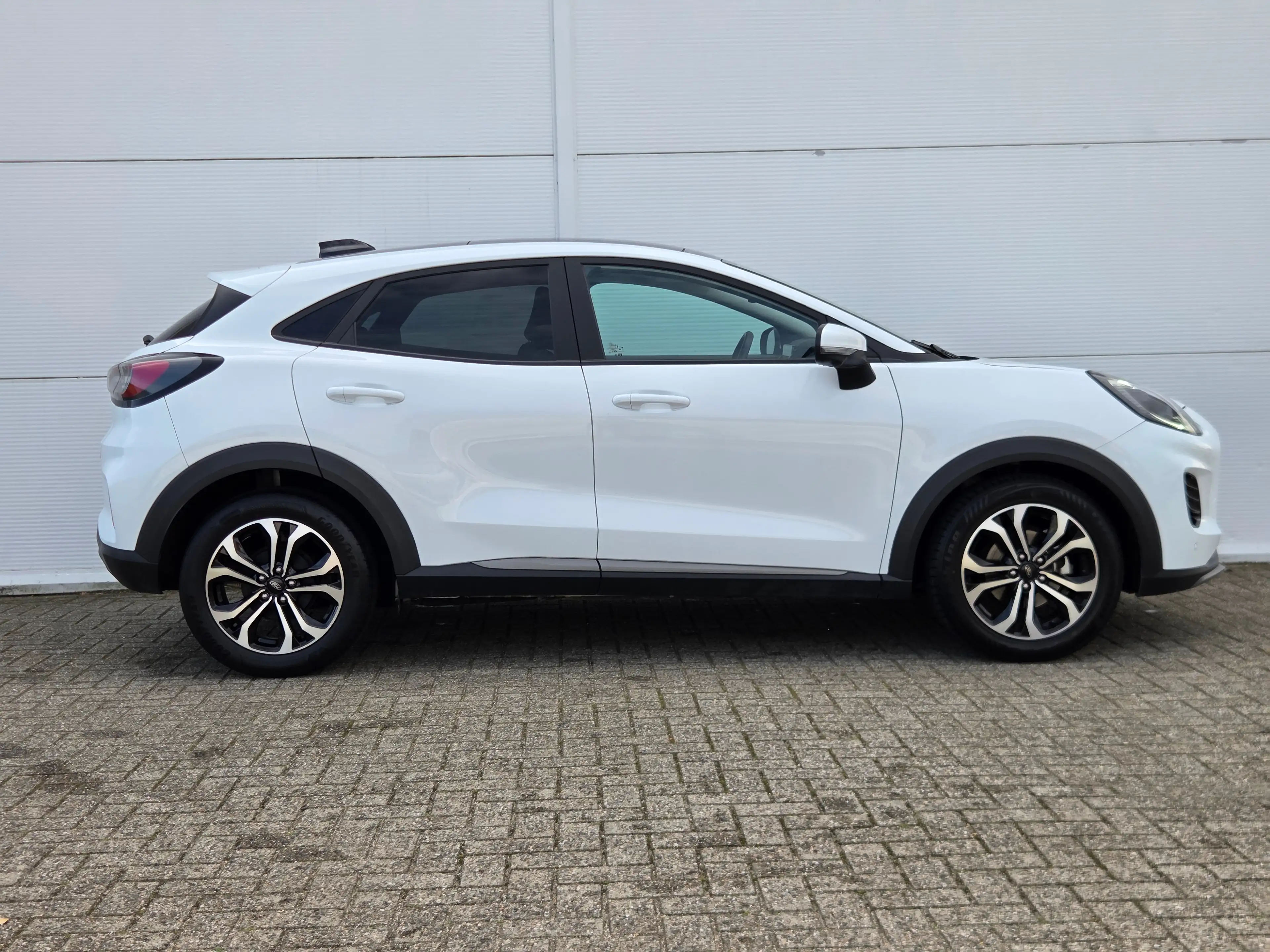 Ford Puma Titanium | Adaptive Cruise Control / Stoel- en stu — photo 2