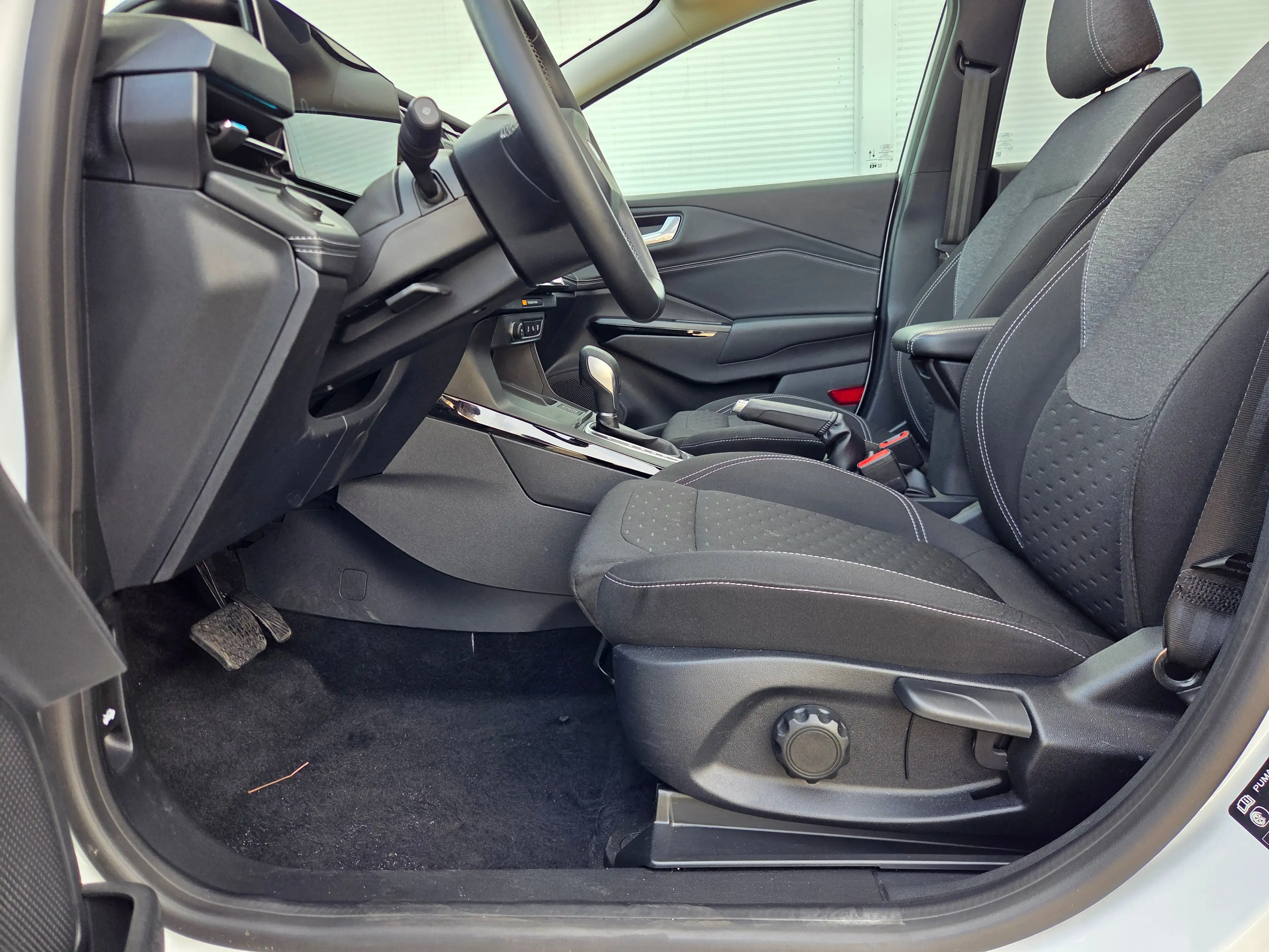 Ford Puma Titanium | Adaptive Cruise Control / Stoel- en stu — photo 47