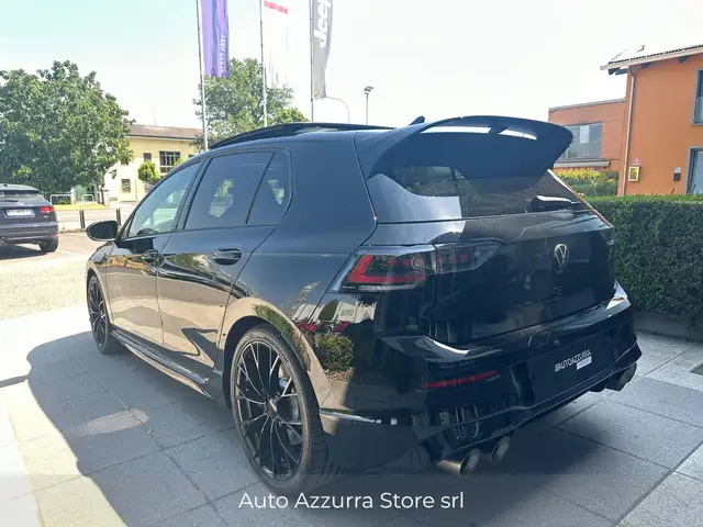 Volkswagen Golf view 4