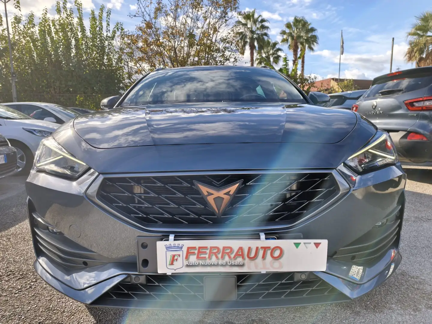 CUPRA Leon Leon Sportstourer 2.0TDI 150CV DSG Grigio - 2