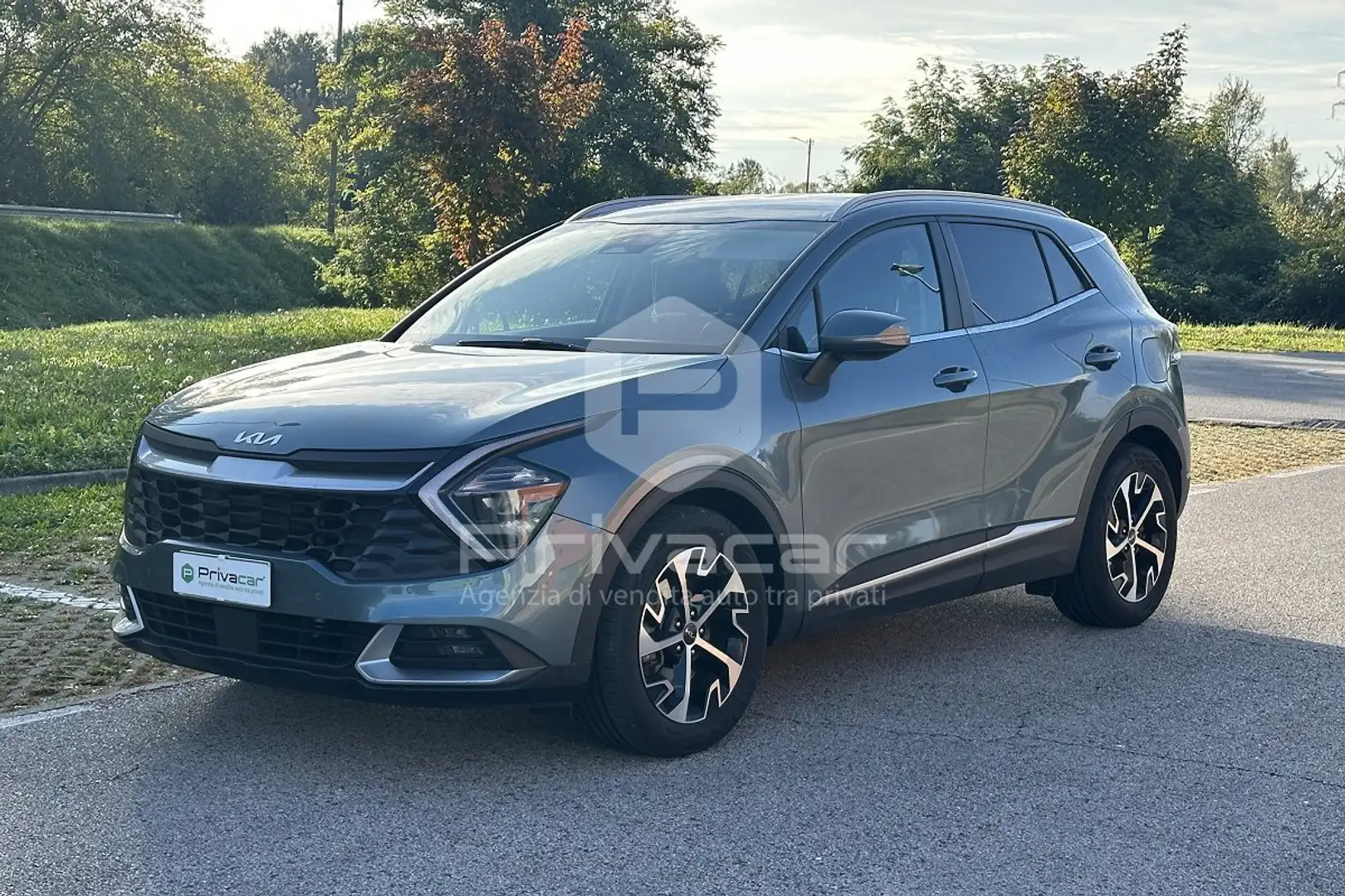 Kia Sportage Sportage 1.6 CRDi MHEV DCT Style Silber - 1