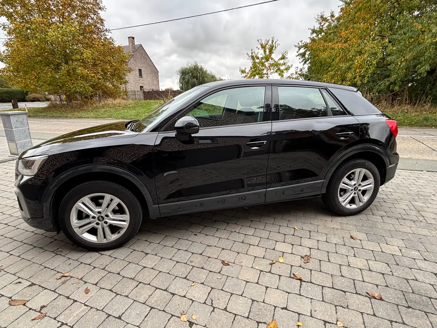 Audi Q2 Q2 30 TFSI Sport Edition Zwart - 1