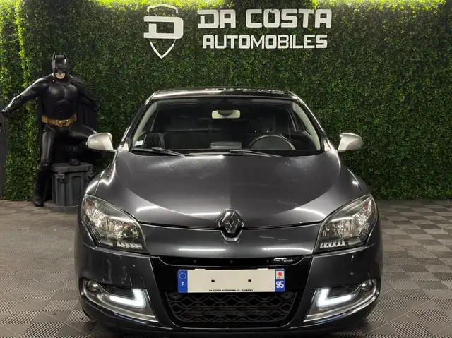 Renault Megane view 3