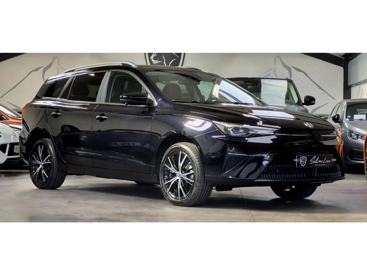 MG MG5 Etendue -  - 61 KWh  Luxury - 1