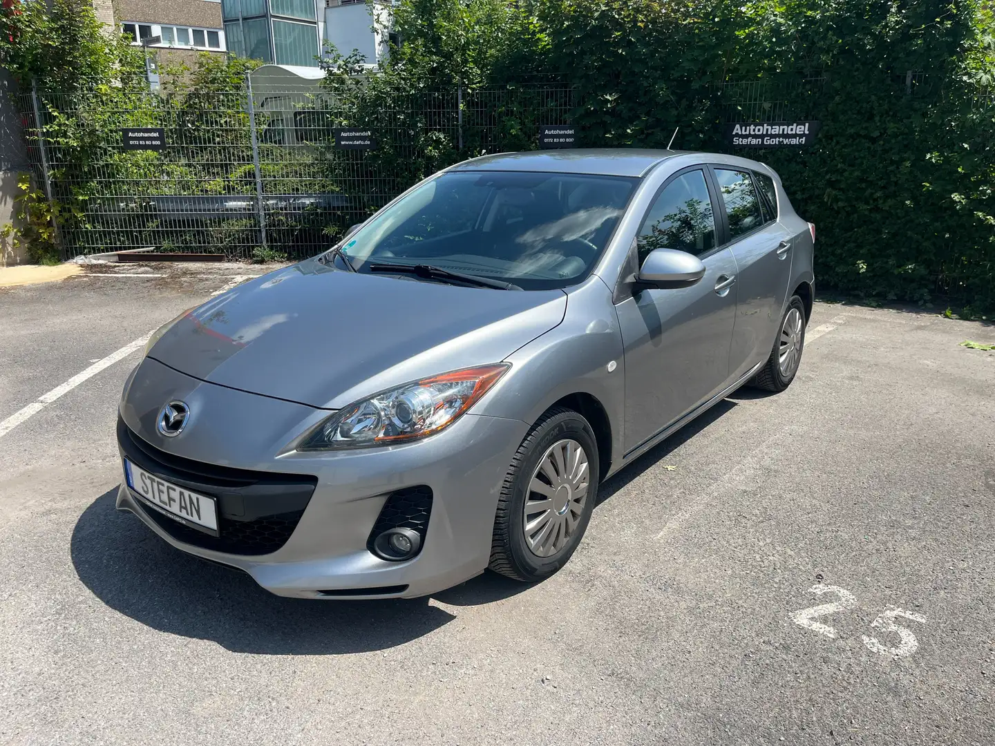 Mazda 3 1.6 Edition, Navi, Klima, Sitzheig, PDC,Tüv Neu Zilver - 1