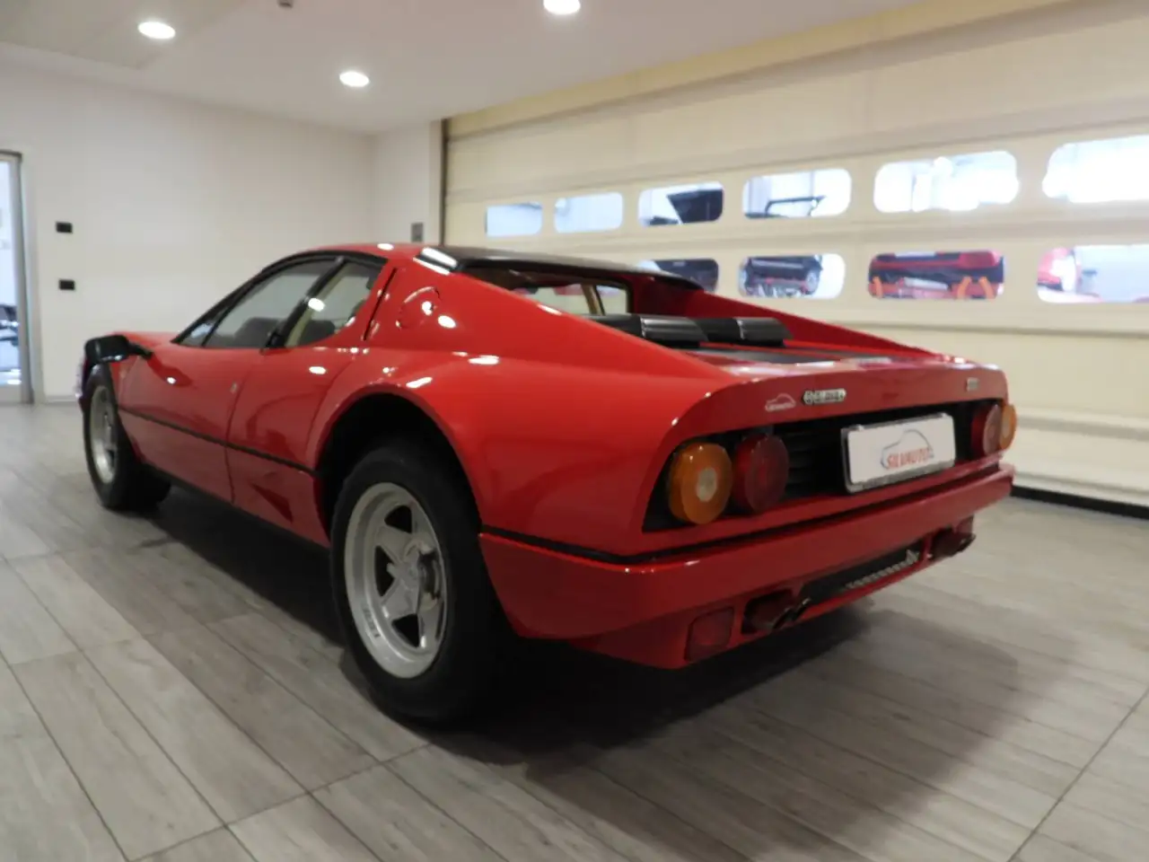 Ferrari 512 BBi - CERTIFICATA FERRARI CLASSICHE – ISCRITTA ASI CON C.R.S. – DA VETRINA – RARISSIMA (1984), foto 3