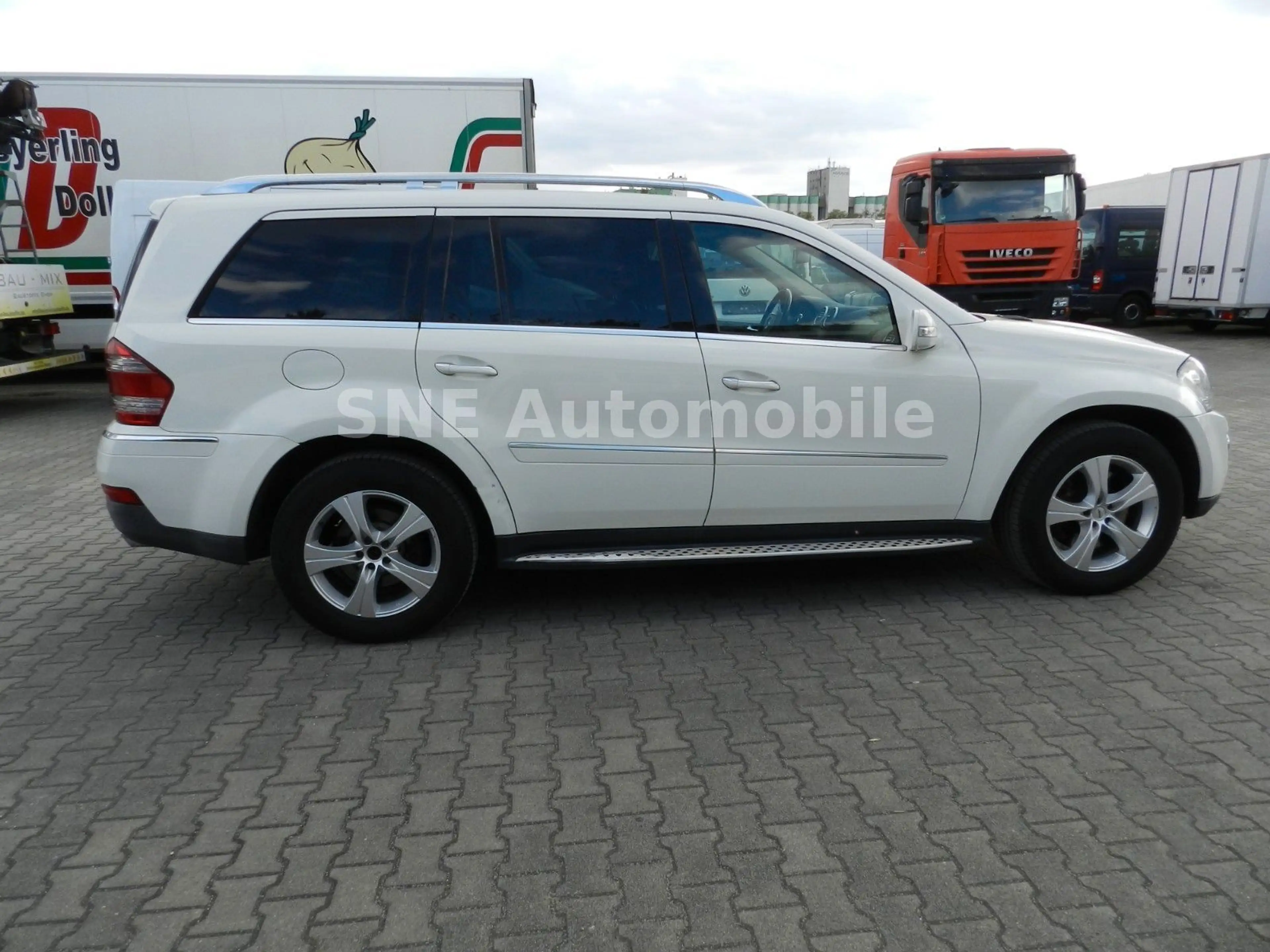 Mercedes-Benz GL 420 CDI 4Matic — photo 5