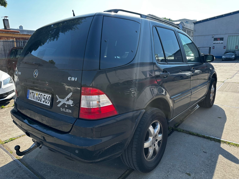Mercedes-Benz ML 270 CDI, Inspiration, Aut., AHK, Schiebedach — photo 4