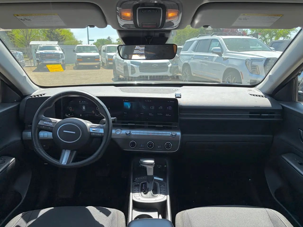 Hyundai KONA photo Hyundai KONA