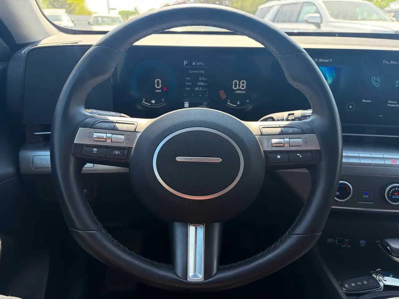 Hyundai KONA photo Hyundai KONA