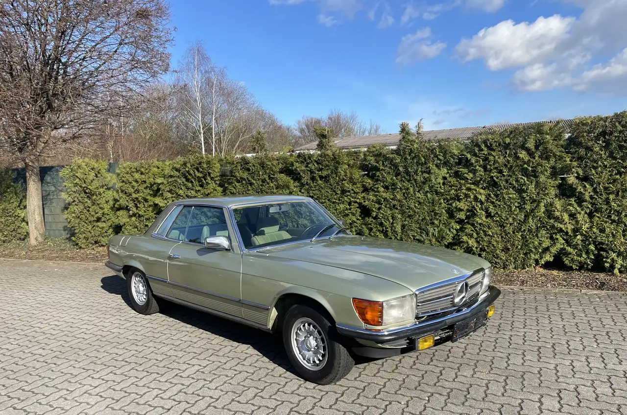 Mercedes-Benz SLC 380