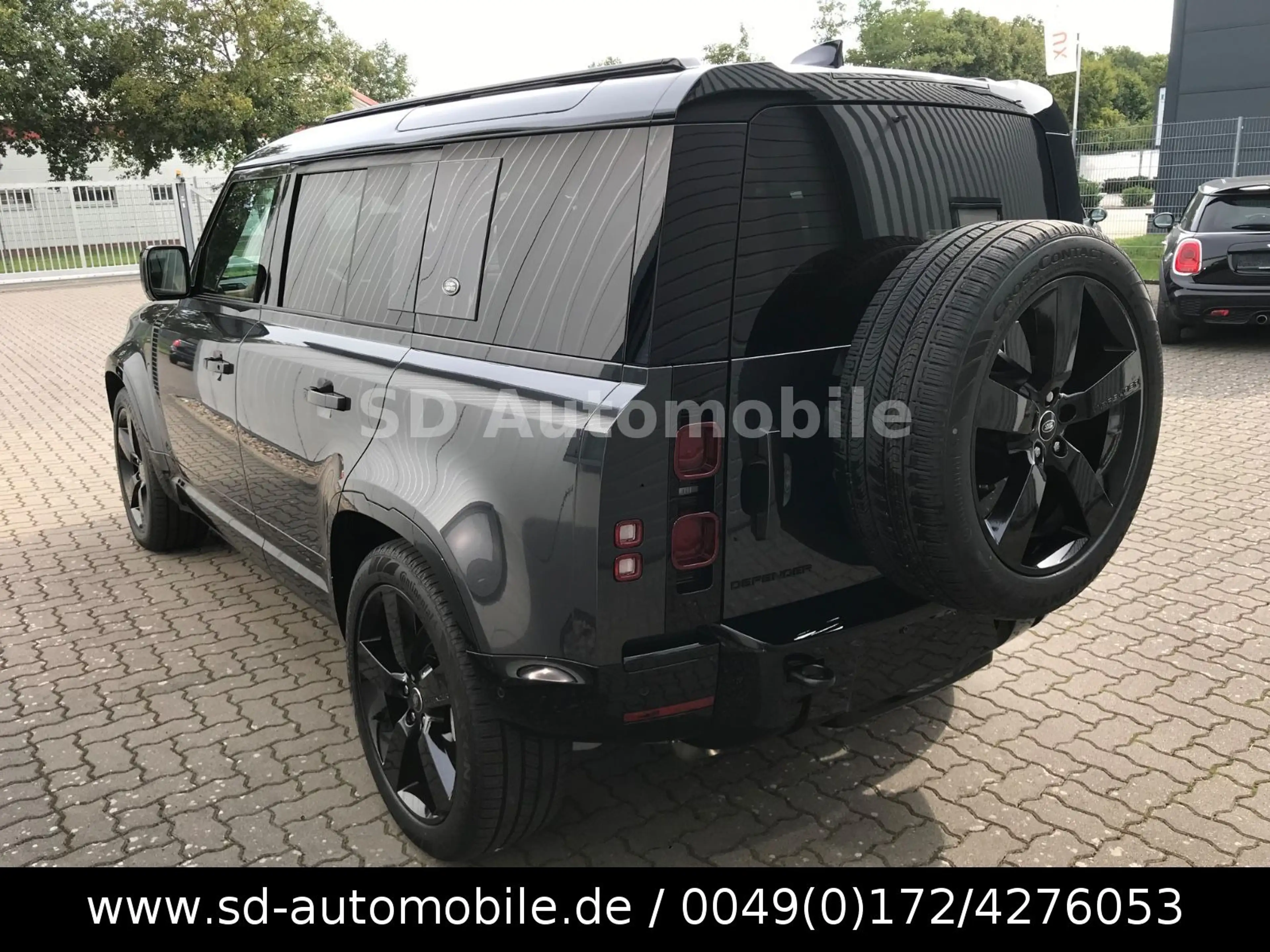 Land Rover Defender 110 X-Dynamic HSE 7-SITZER+BLACK-DESIGN — photo 6