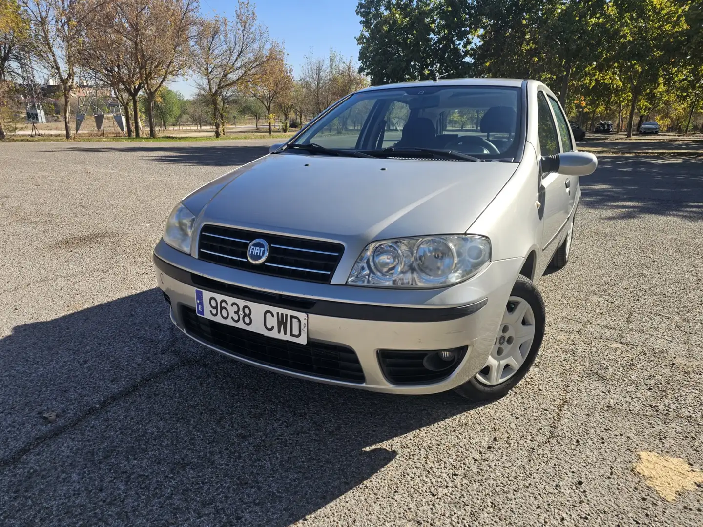 Fiat Punto 1.4 16v Dynamic - 2