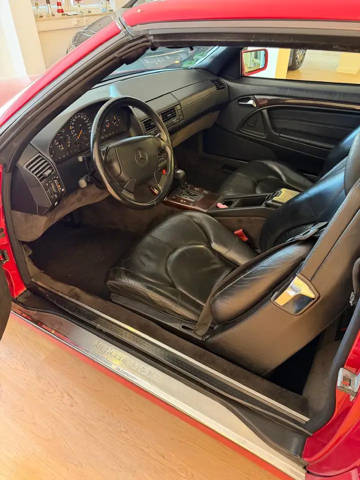 Mercedes-Benz SL 280, foto 5