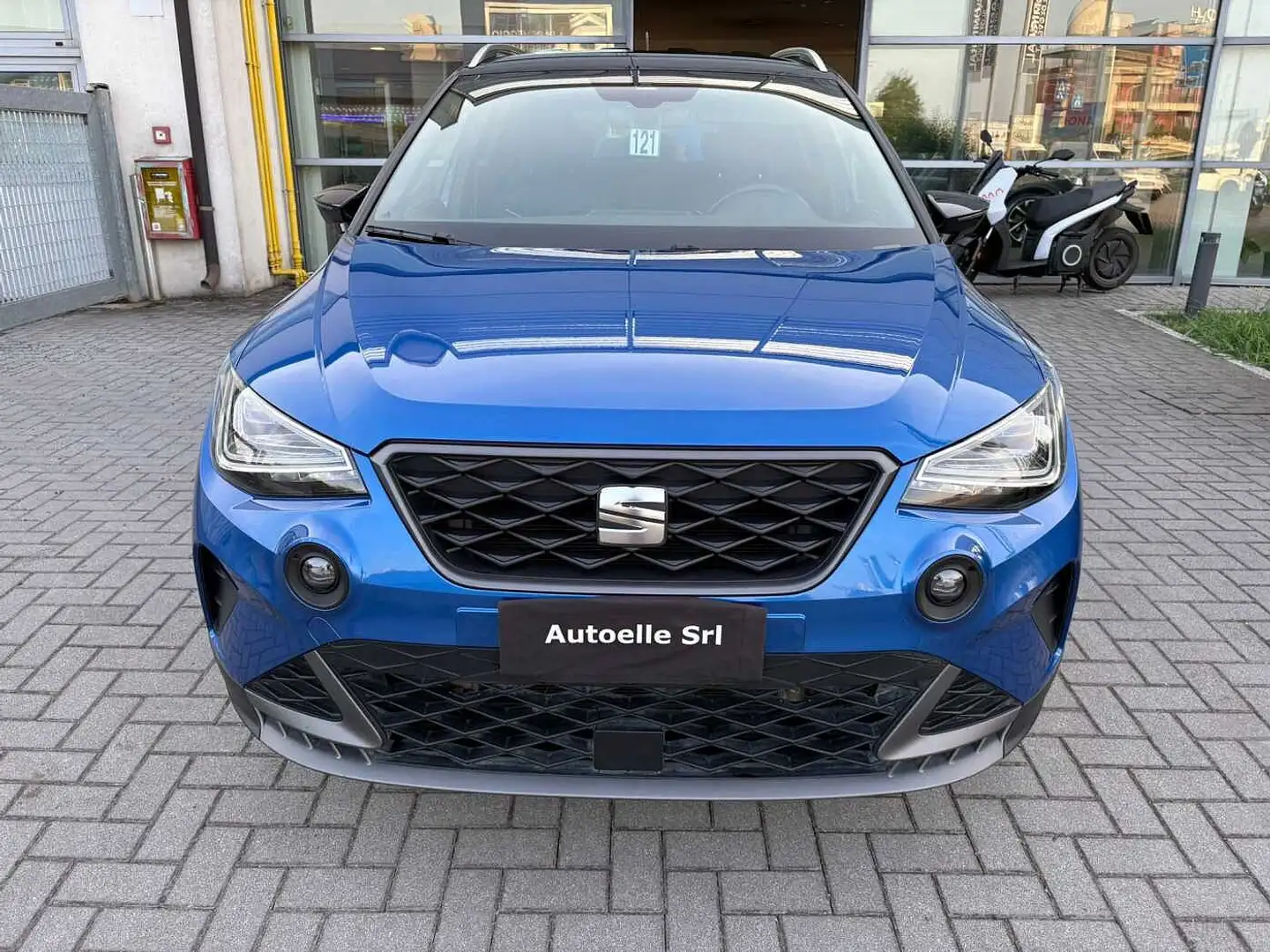 SEAT Arona 1.0 EcoTSI FR NEOPATENTATI Blu/Azzurro - 2