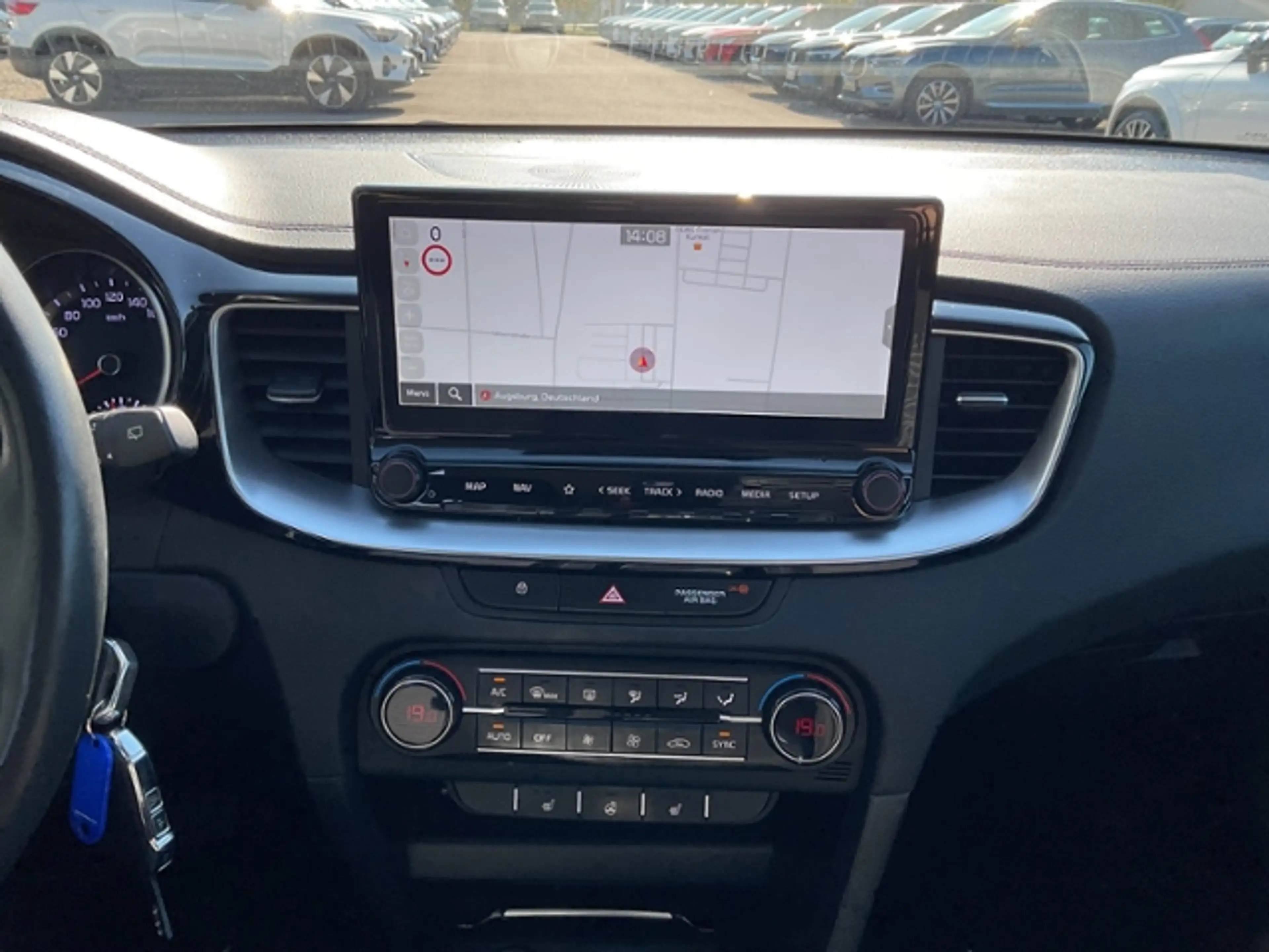 Kia Ceed / cee'd 1,5 Vision AT NAVI Kamera ACC DAB — photo 13