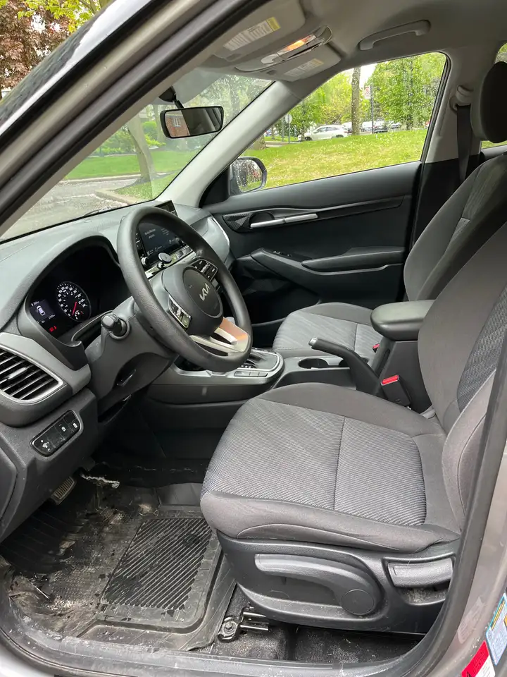 Kia Seltos снимка Kia Seltos