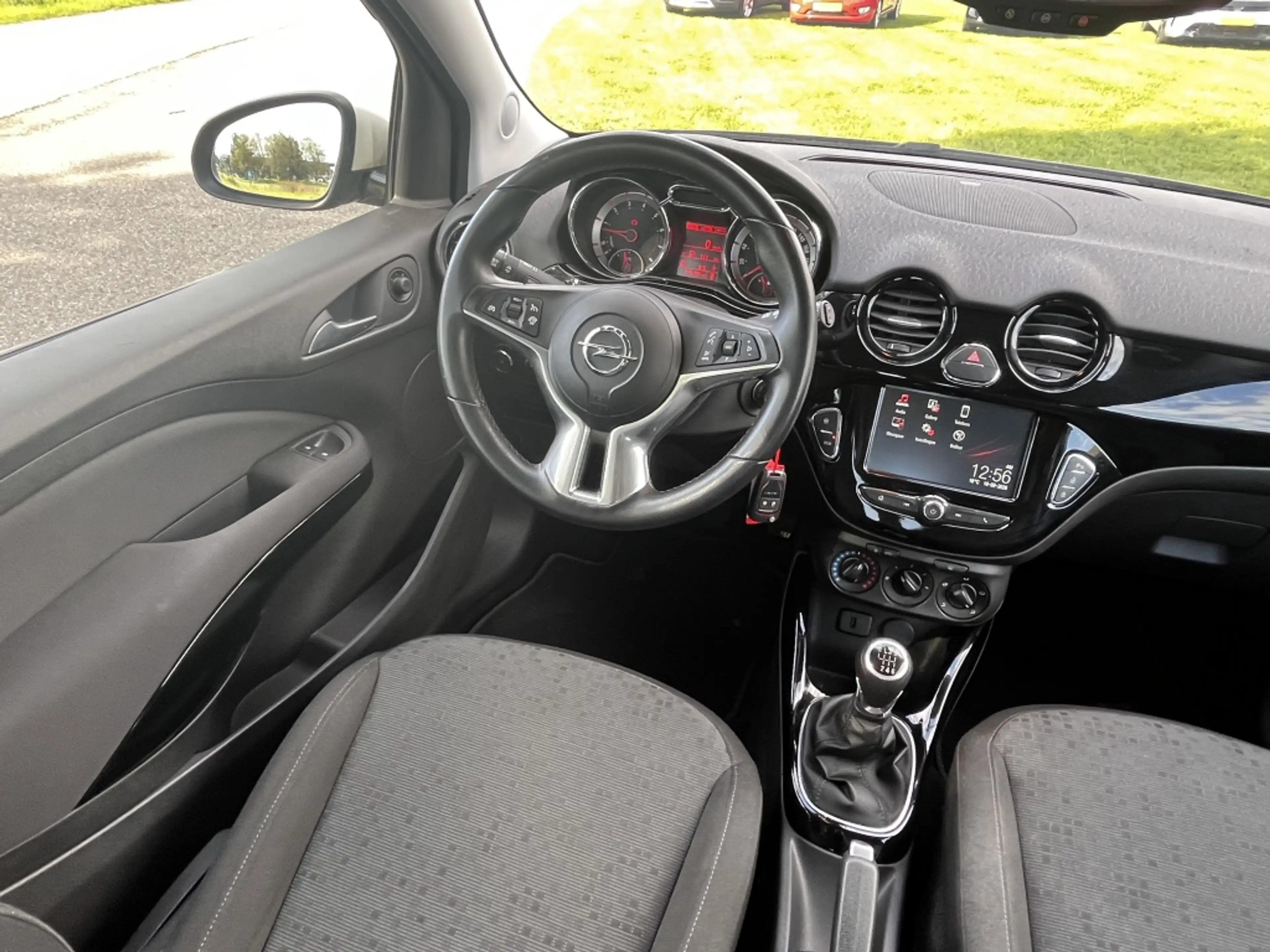 Opel Adam 1.0 Turbo Jam Favourite — photo 12
