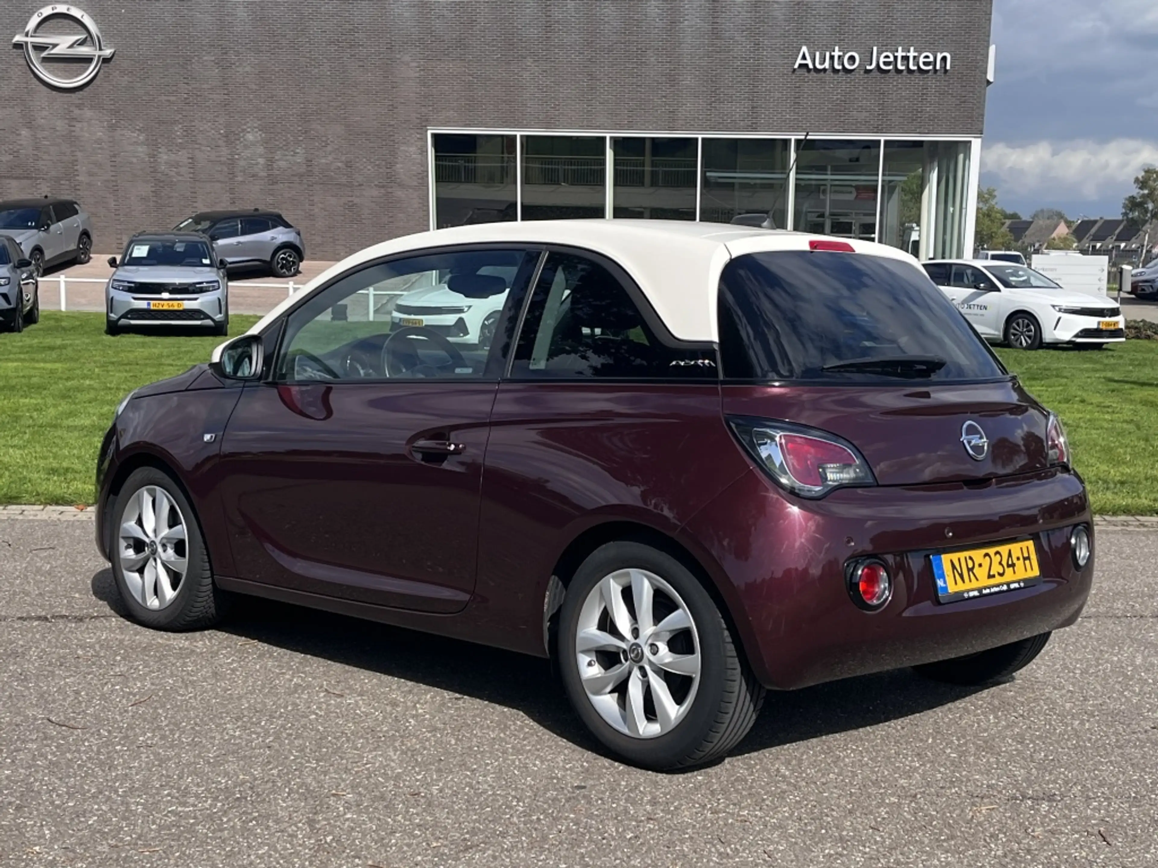 Opel Adam 1.0 Turbo Jam Favourite — photo 2