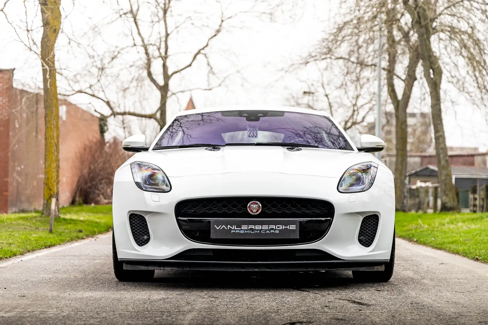 Jaguar F-Type Coupé * Sportuitlaat * Meridian * Navi * PDC * Weiß - 2