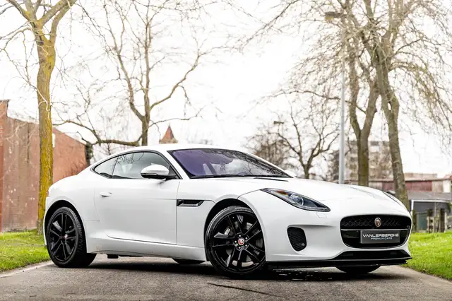 Jaguar F-Type Coupé * Sportuitlaat * Meridian * Navi * PDC *